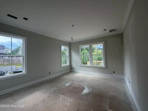 Living - 804 Nuttall St, Evans, GA 30809 photo 2 of 3