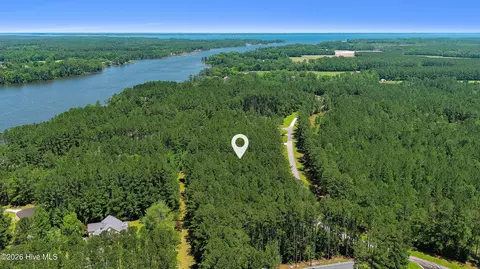 313 Antebellum Dr, Havelock, NC 28532