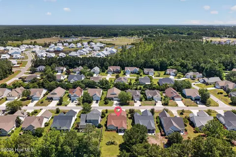 View/Area - 512 Azalea Dr, Hampstead, NC 28443 photo 5 of 9