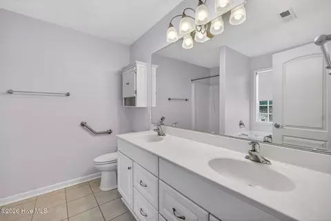 Bath - 512 Azalea Dr, Hampstead, NC 28443 photo 1 of 4