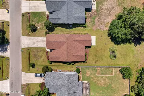 View/Area - 512 Azalea Dr, Hampstead, NC 28443 photo 9 of 9