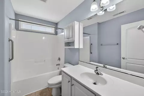 Bath - 512 Azalea Dr, Hampstead, NC 28443 photo 3 of 4