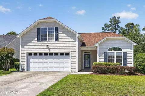 512 Azalea Dr, Hampstead, NC 28443