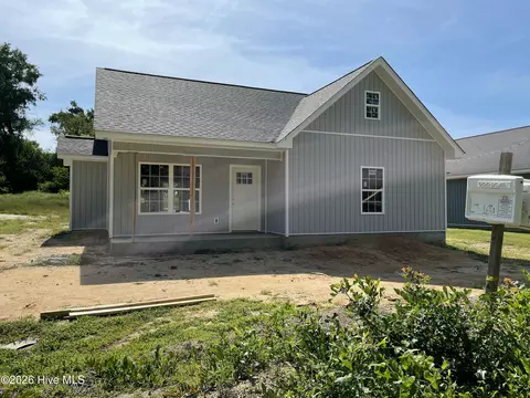 633 Clary St, Thomson, GA 30824