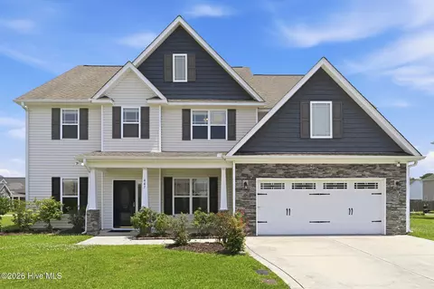 447 Oldtowne St, Jacksonville, NC 28546