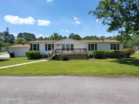 101 Plank Ct, Hampstead, NC 28443 photo 2