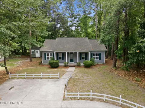 4209 Hoggard Dr, Wilmington, NC 28403