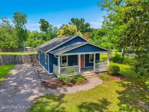 129 Glendale Dr, Wilmington, NC 28401