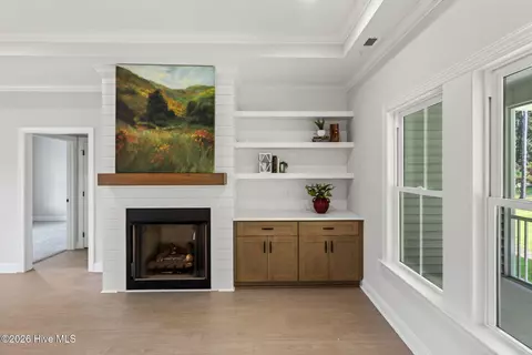 Living - 207 Hillstead Way, Smithfield, NC 27577 photo 4 of 4