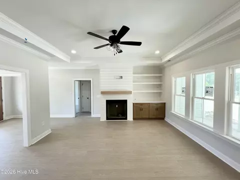Living - 207 Hillstead Way, Smithfield, NC 27577 photo 2 of 2