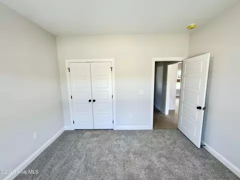 Bedroom - 207 Hillstead Way, Smithfield, NC 27577 photo 3 of 7