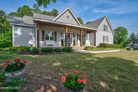 4425 Dayspring Dr, Rocky Mount, NC 27804