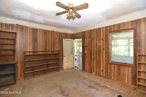 Living - 23 Curry St, Augusta, GA 30904 photo 1 of 3