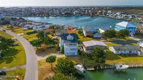 301 Old Causeway Rd, Atlantic Beach, NC 28512