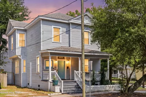 623 S 6th St, Wilmington, NC 28401