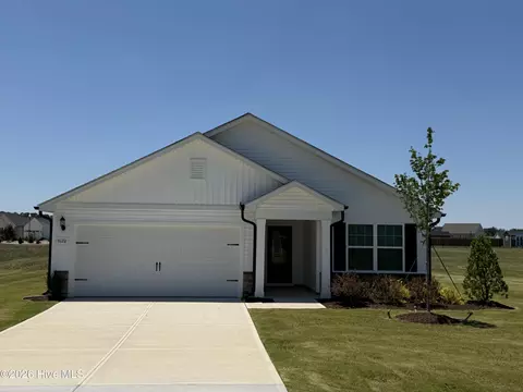 9120 Ava Dr, Bailey, NC 27807