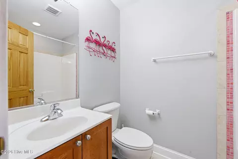 Bath - 24204 Caribbean Ct, Rodanthe, NC 27968 photo 5 of 8