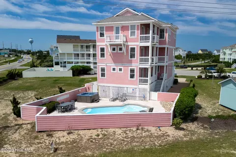 Exterior - 24204 Caribbean Ct, Rodanthe, NC 27968 photo 9 of 9
