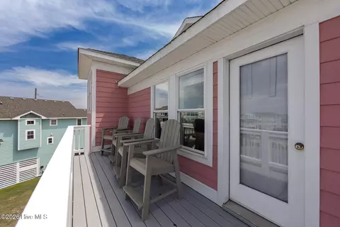 Exterior - 24204 Caribbean Ct, Rodanthe, NC 27968 photo 1 of 9