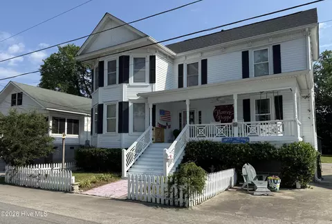 655 E Water St, Belhaven, NC 27810