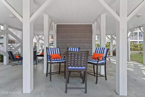 Exterior - 419 40th St, Sunset Beach, NC 28468 photo 1 of 18