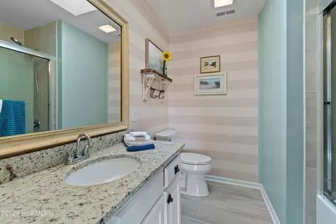 Bath - 419 40th St, Sunset Beach, NC 28468 photo 3 of 5