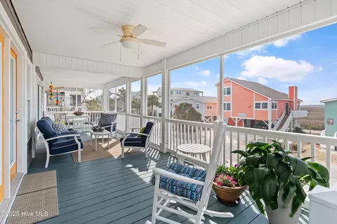 Exterior - 419 40th St, Sunset Beach, NC 28468 photo 7 of 18