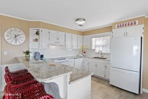 Kitchen - 419 40th St, Sunset Beach, NC 28468 photo 1 of 4