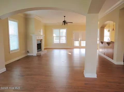 Living - 500 Oconee Cir, Evans, GA 30809 photo 1 of 7