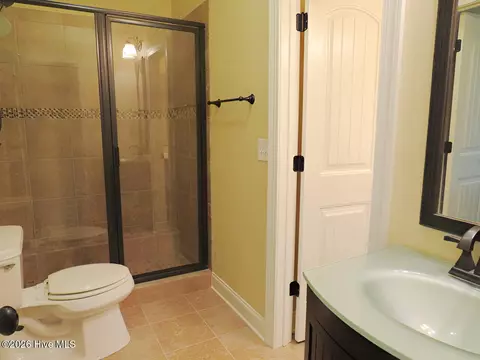 Bath - 500 Oconee Cir, Evans, GA 30809 photo 6 of 10