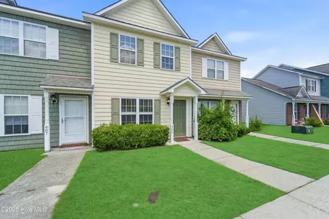 609 Streamwood Dr, Jacksonville, NC 28546