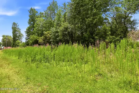 230 Bermuda Dr, Hampstead, NC 28443 photo 5