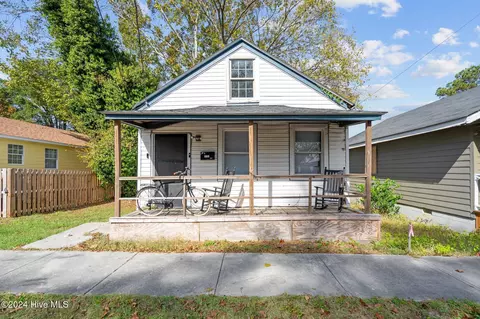 513 Swann St, Wilmington, NC 28401