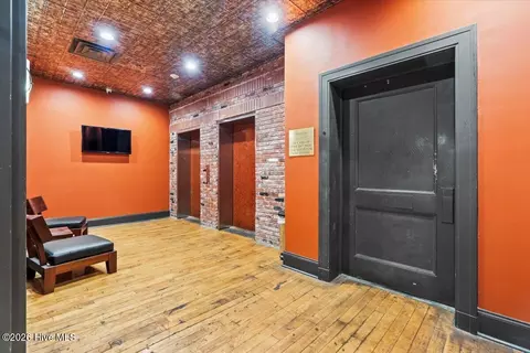 Entry Way - 936 Broad St #214, Augusta, GA 30901 photo 3 of 5