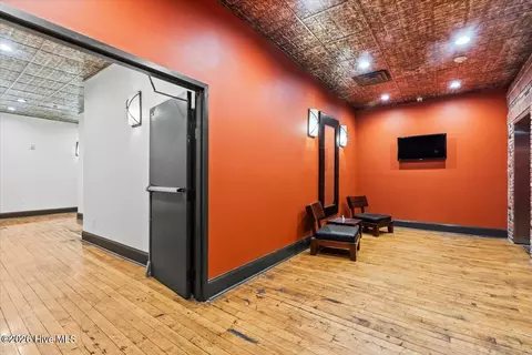 Entry Way - 936 Broad St #214, Augusta, GA 30901 photo 5 of 5