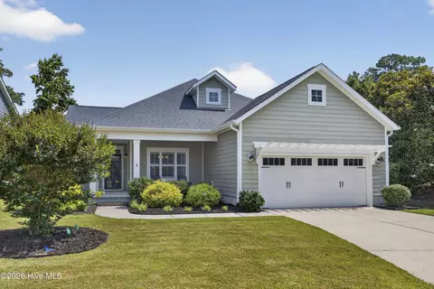 2236 Lakeside Cir, Wilmington, NC 28401