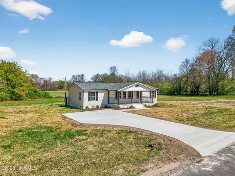 335 Myrtle Rd, Selma, NC 27576 photo 4