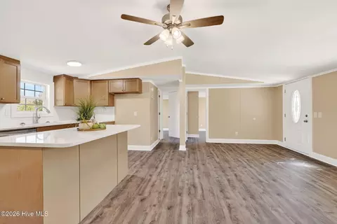 335 Myrtle Rd, Selma, NC 27576 photo 9