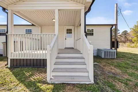 335 Myrtle Rd, Selma, NC 27576 photo 28