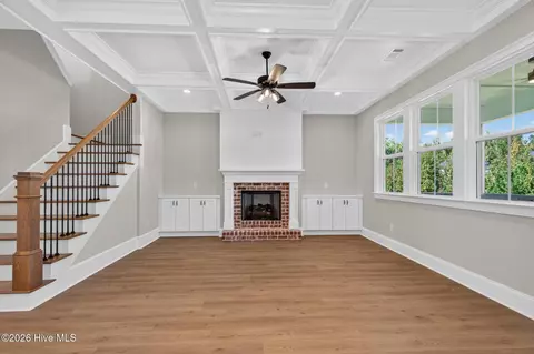 Living - 806 Nuttall St, Evans, GA 30809 photo 1 of 3