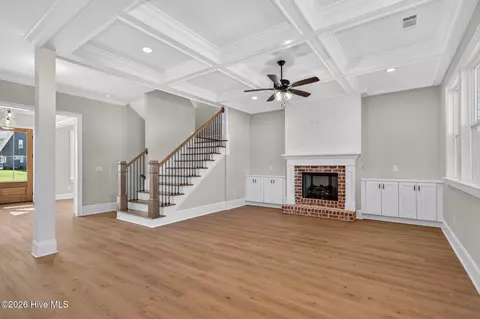 Living - 806 Nuttall St, Evans, GA 30809 photo 2 of 3