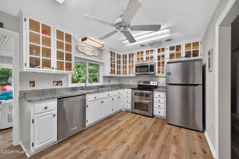 Kitchen - 793 Boardman Rd, Aiken, SC 29803 photo 3 of 3