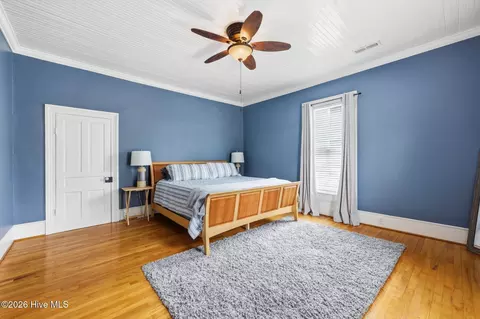 Bedroom - 314 E 2nd St, Washington, NC 27889 photo 5 of 9