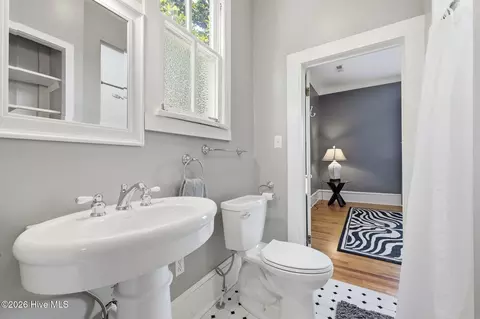 Bath - 314 E 2nd St, Washington, NC 27889 photo 3 of 4