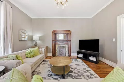 Living - 314 E 2nd St, Washington, NC 27889 photo 3 of 6