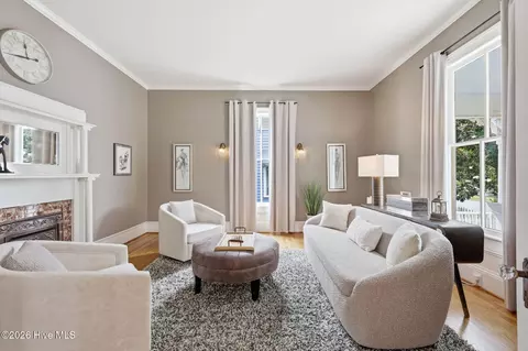 Living - 314 E 2nd St, Washington, NC 27889 photo 4 of 6