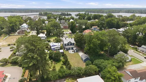 View/Area - 314 E 2nd St, Washington, NC 27889 photo 4 of 4