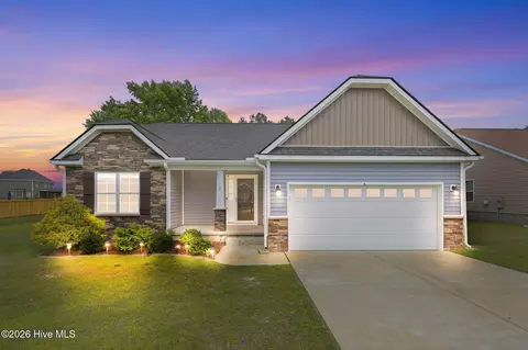 101 Trellis Ln, Vanceboro, NC 28586