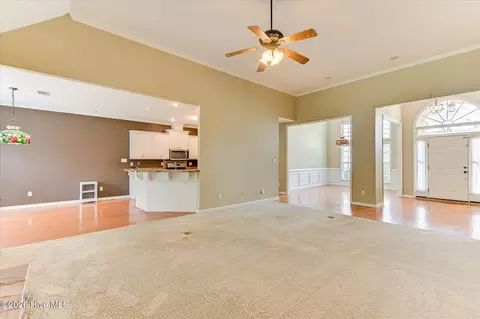 Living - 644 Cornerstone Pl, Evans, GA 30809 photo 4 of 4