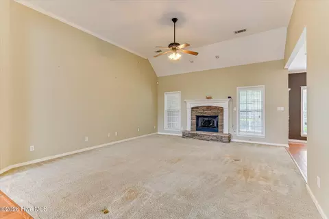 Living - 644 Cornerstone Pl, Evans, GA 30809 photo 2 of 4